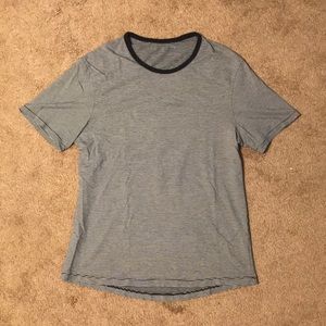 Lululemon medium 5 year basic tee